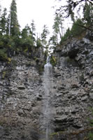 Close up of the Top of Watson Falls (169kb)